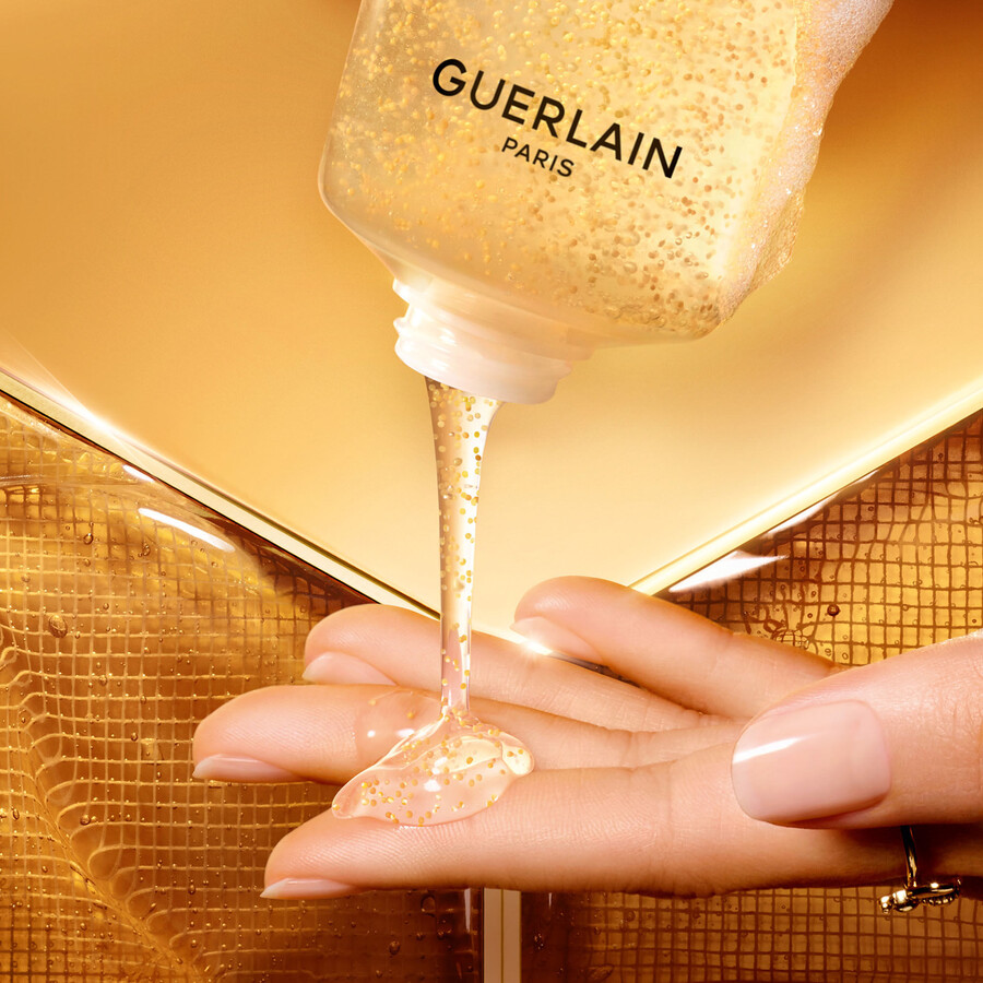 abeille royale ⋅ curatare care-in-mousse ⋅ guerlain